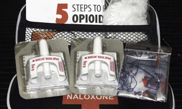 Naloxone nasal delivery method of Narcan to combat opioid overdose